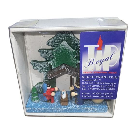 Vintage TIP Royal German Hand Painted Wooden Nativity Christmas Display 3x3 - Picture 1 of 6